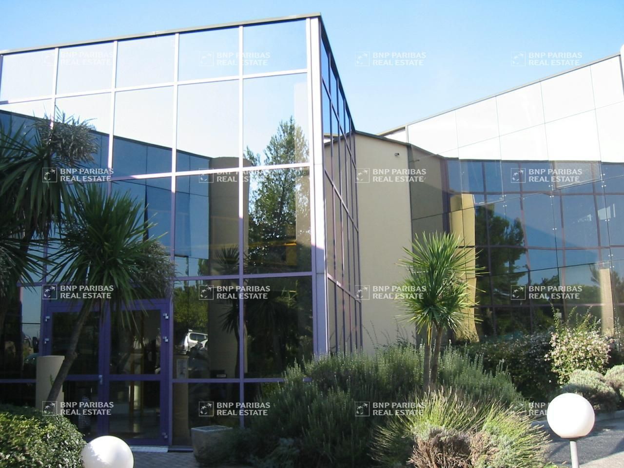 685 m² pour ce bureaux en vente à Antibes