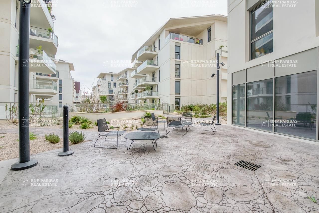 229 m² pour ce bureaux en vente à Castelnau-le-lez