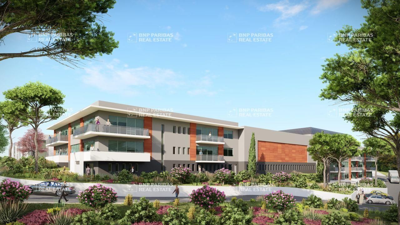 Location Activité 1088 m² non divisibles 06250 Mougins