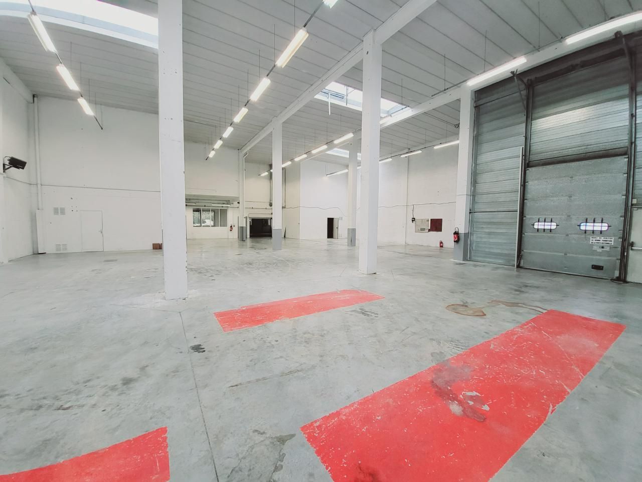 737 m² pour ce pme-pmi en location à Émerainville