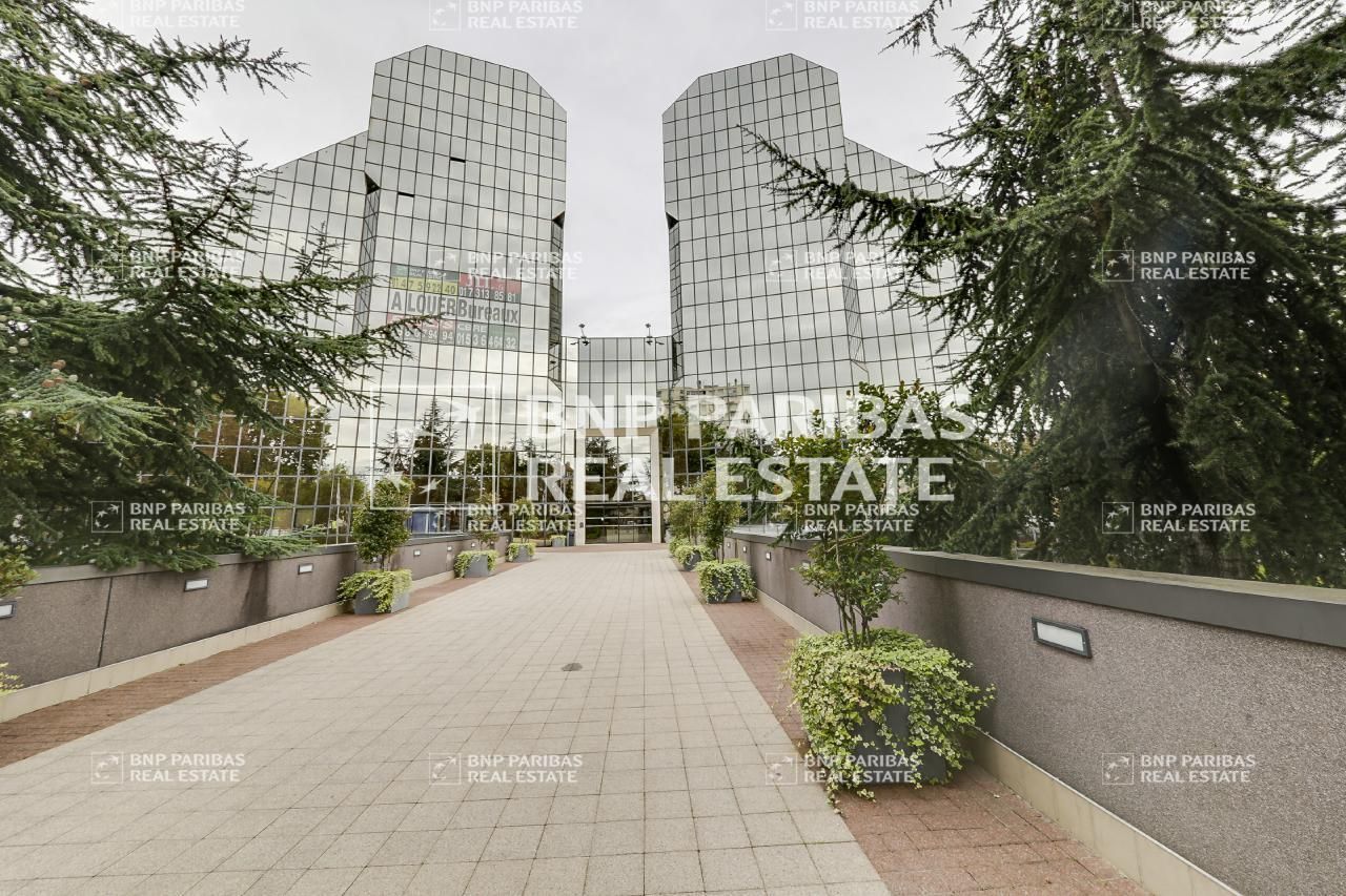 Location Bureaux 1137 m² divisibles 94230 Cachan