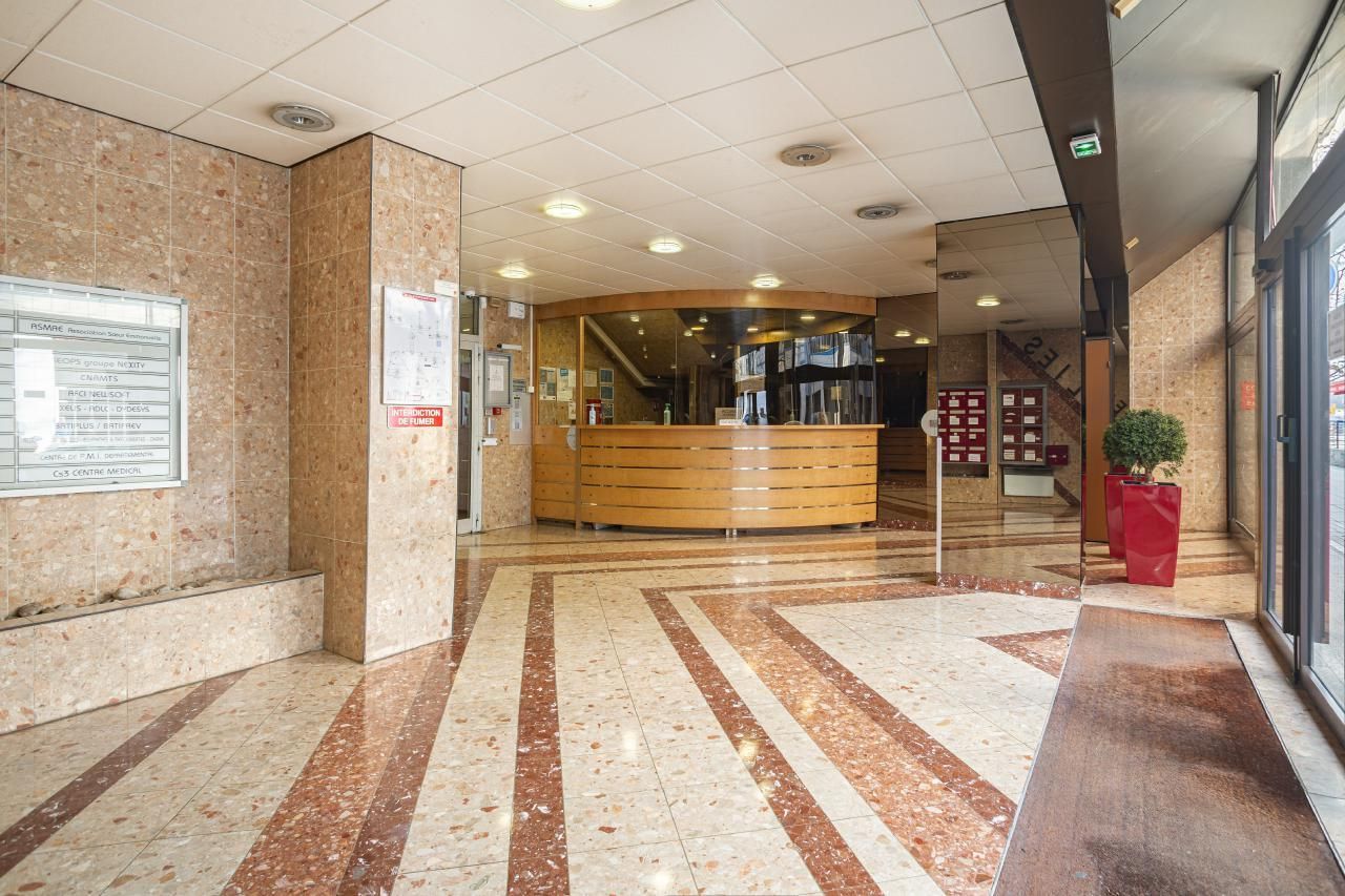 360 m² pour ce bureaux en vente à Montreuil