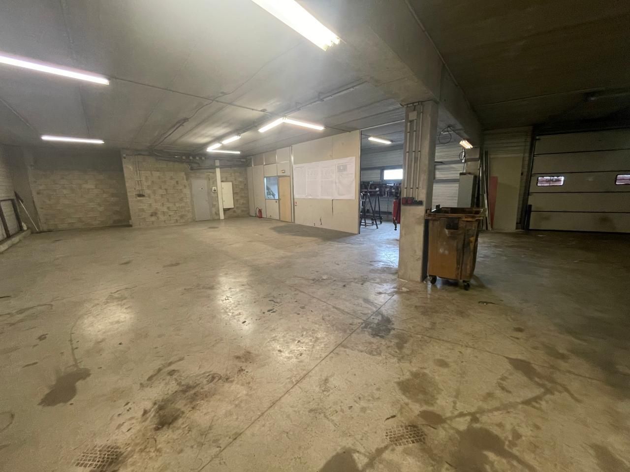 522 m² pour ce pme-pmi en vente à Stains