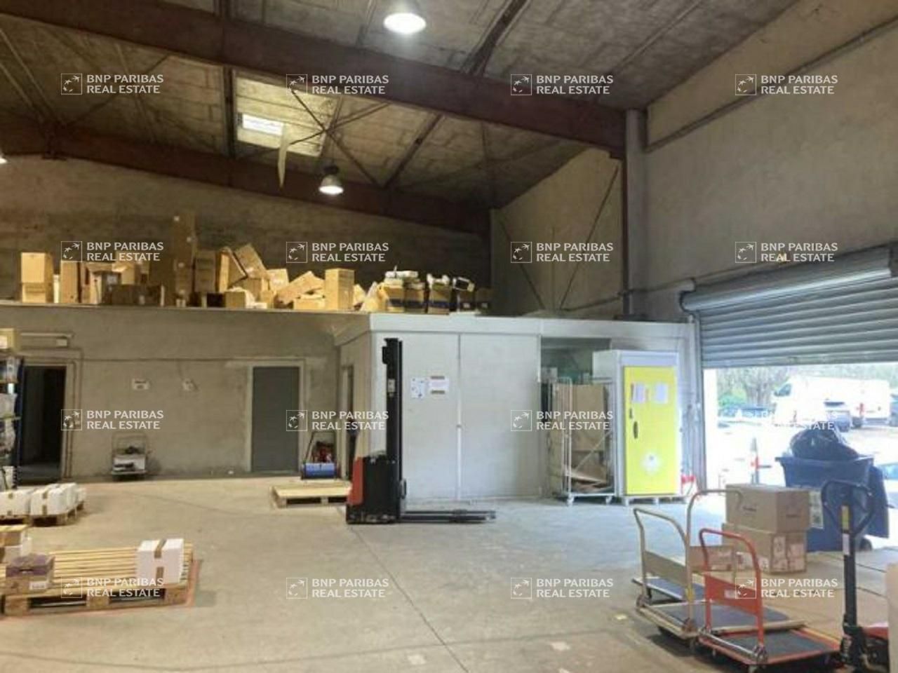 Location Activité 710 m² non divisibles 13011 Marseille 11