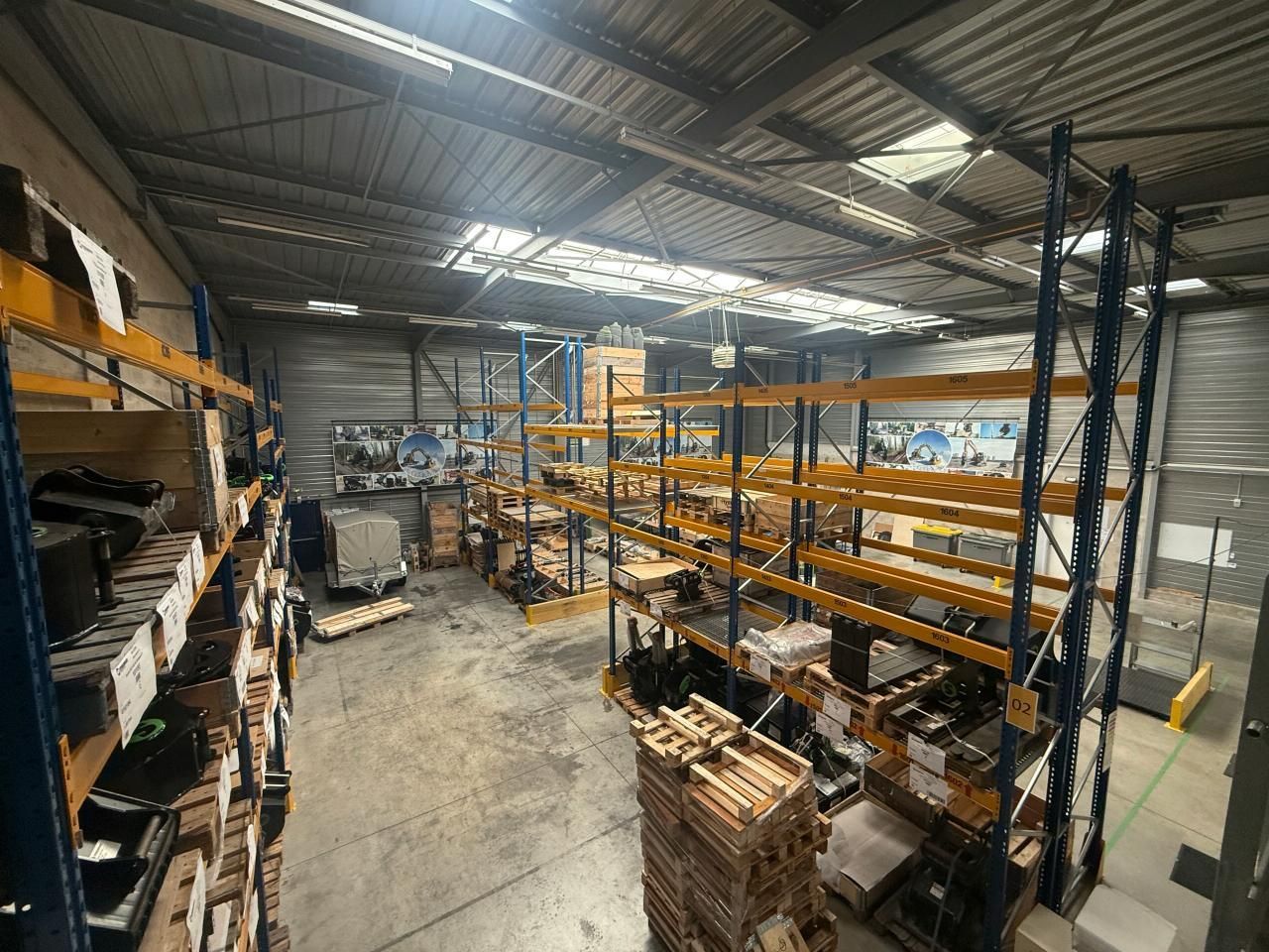 Location PME-PMI 660 m² non divisibles 91380 Chilly-mazarin