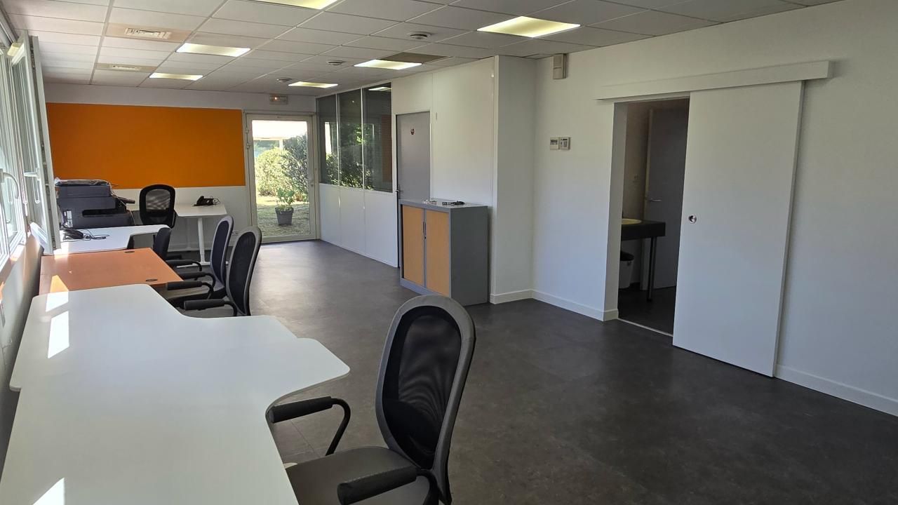 126 m² pour ce bureaux en vente à Gémenos