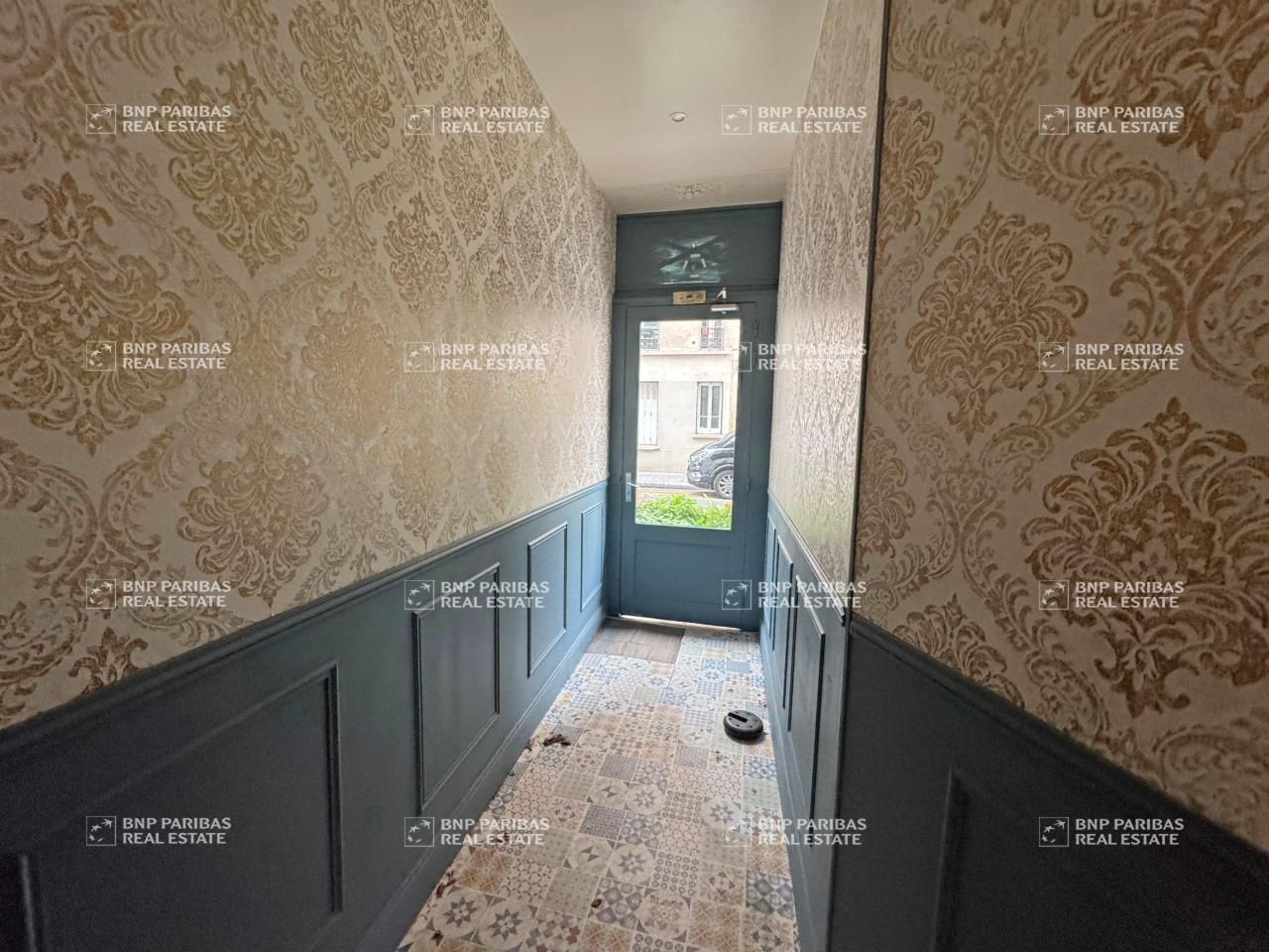 111.85 m² pour ce bureaux en vente à Paris