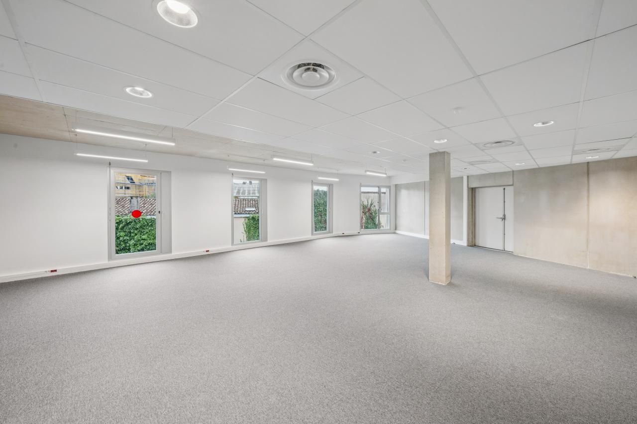6029.2 m² pour ce bureaux en vente à Bordeaux