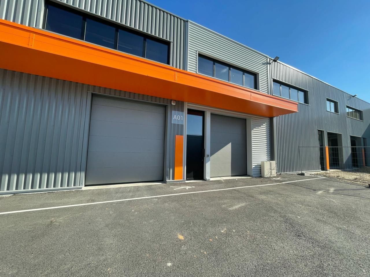 Location Activité 365 m² non divisibles 69960 Corbas