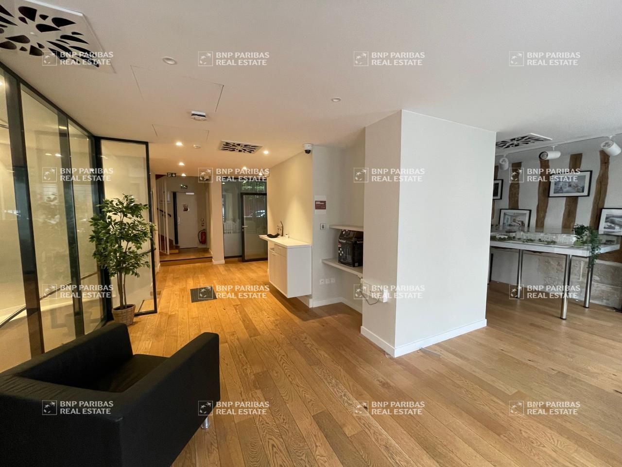 Vente Bureaux 287.17 m² non divisibles 45000 Orléans