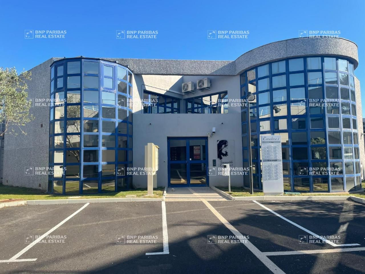 Location Bureaux 141.25 m² divisibles 34980 Saint-clément-de-rivière
