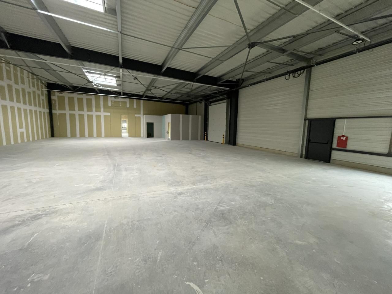 816 m² pour ce activité en vente à Flévy