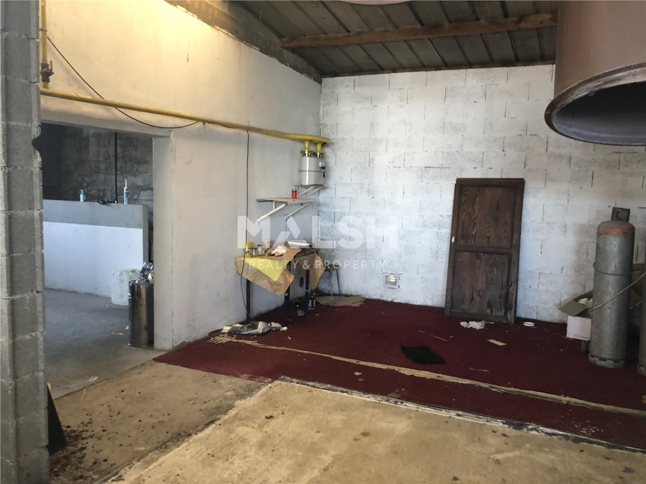 A l'entrée Sud de Bourg En Bresse à 6 min de l'au