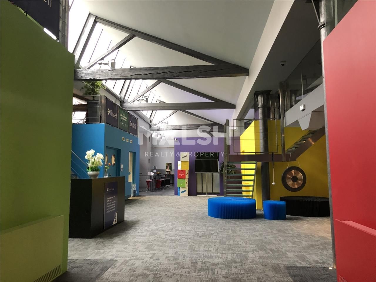 Nous vous proposons à la location, un local d'une