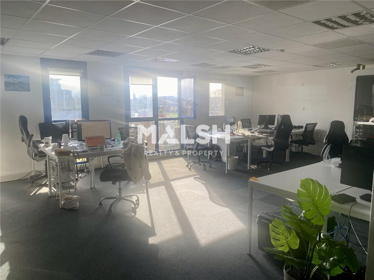 Au coeur du quartier de Gerland à proximité imméd