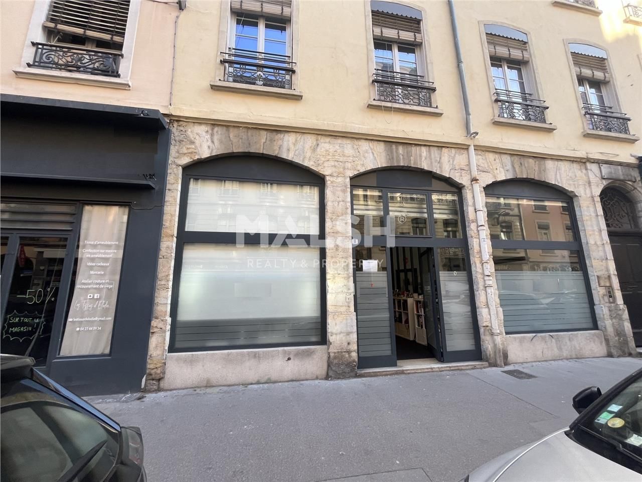 Nous vous proposons à la cession un local commerc