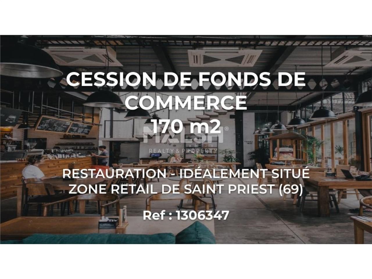 Au sein d'un bâtiment commercial en bordure de la