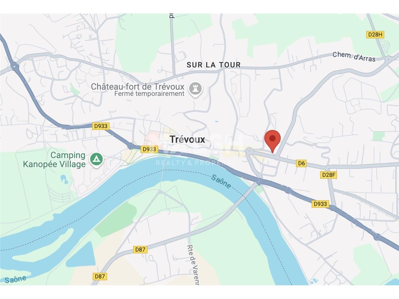 Nous vous proposons à la location, un local comme