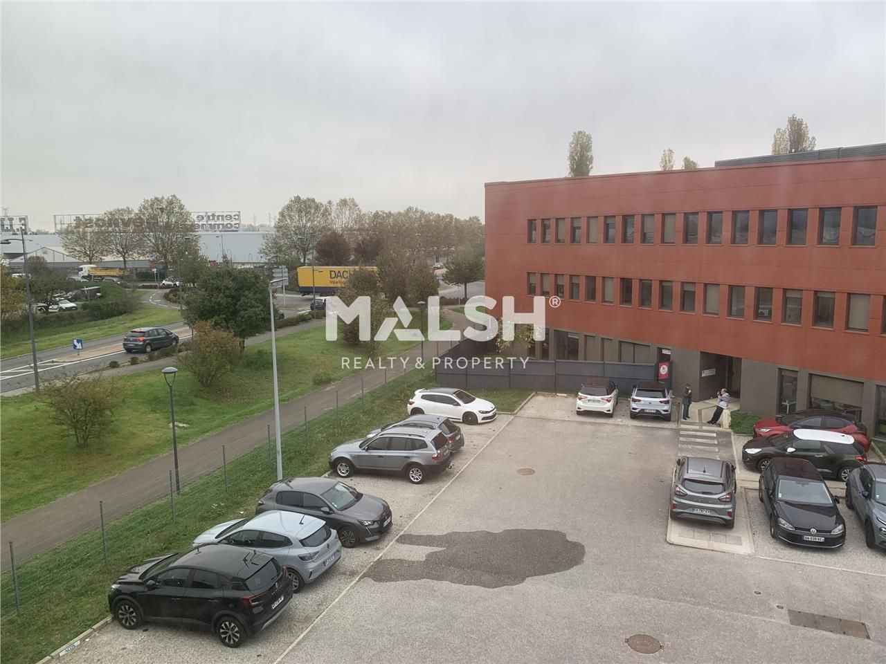 Malsh realty vous propose  des bureaux à la locat