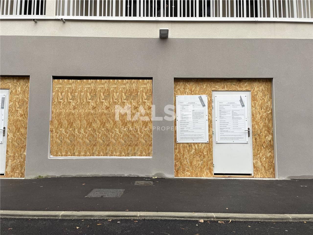 Nous vous proposons à la vente, une surface comme