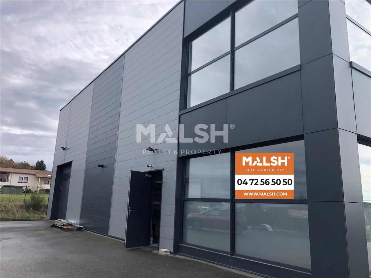 Sur un terrain indépendant et clos de 742 m², nou