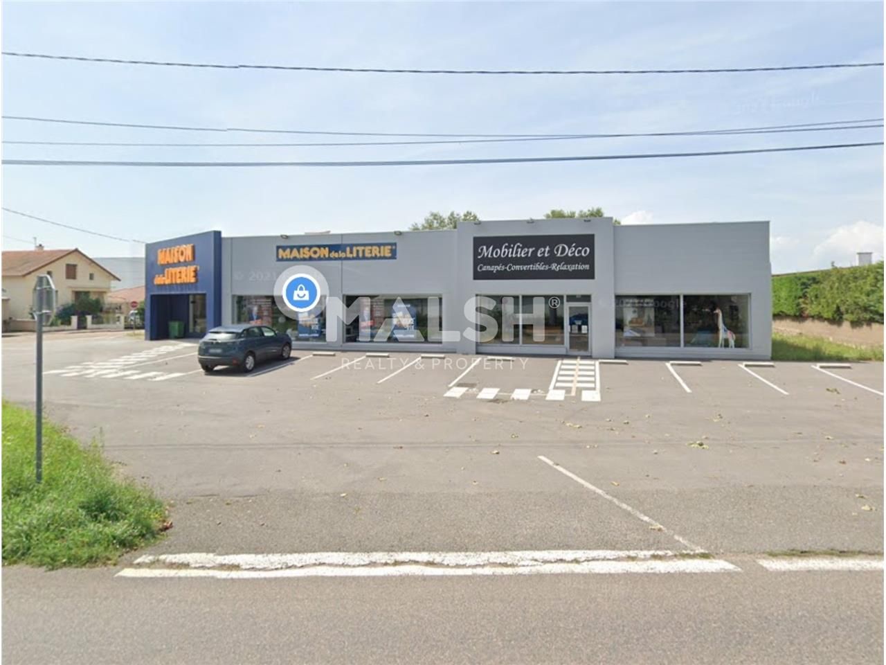 Sur l'Avenue de la Libération, à 3 minutes du cen