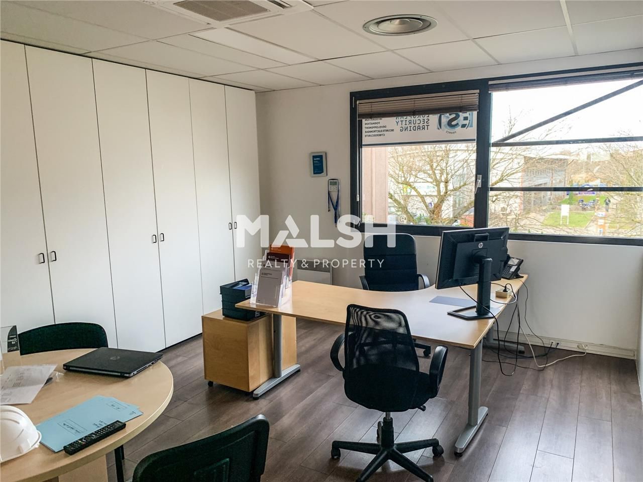 Au coeur de la ZAC du Chêne à BRON, nous vous pro