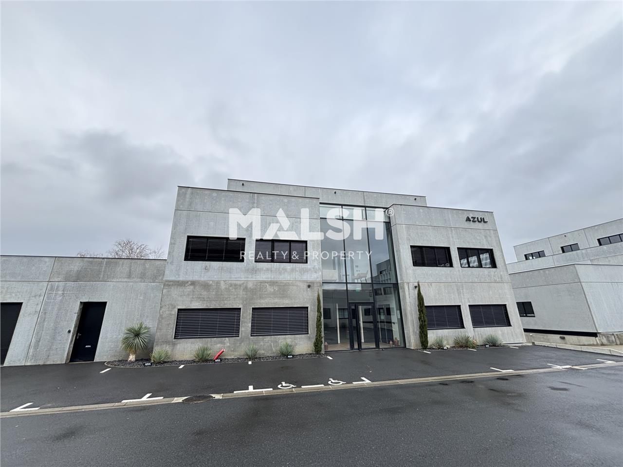 Nous vous proposons à la location espace de co- w