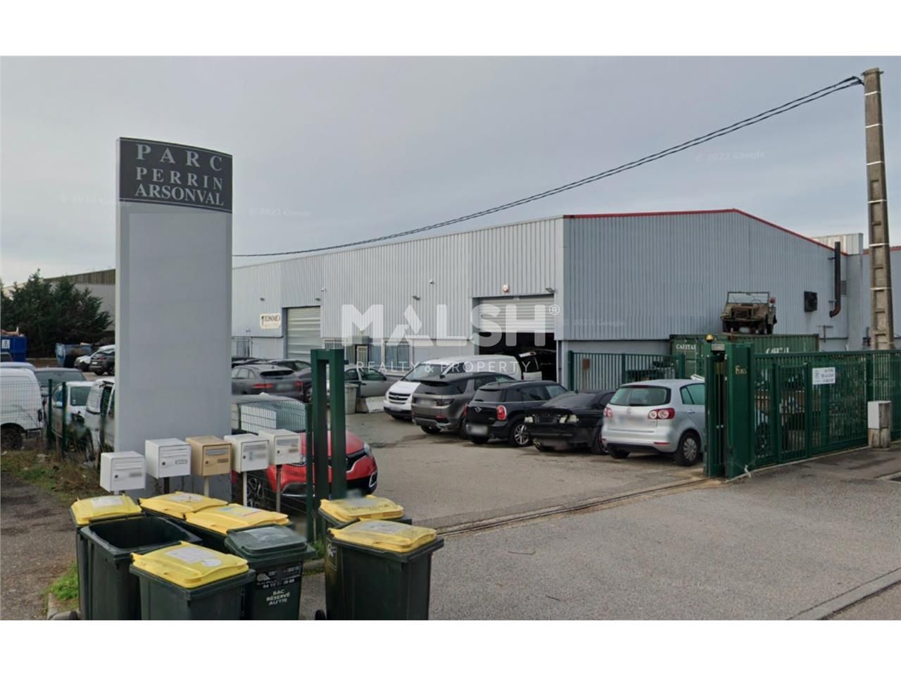 Dans un parc d'activités clos, nous vous proposon