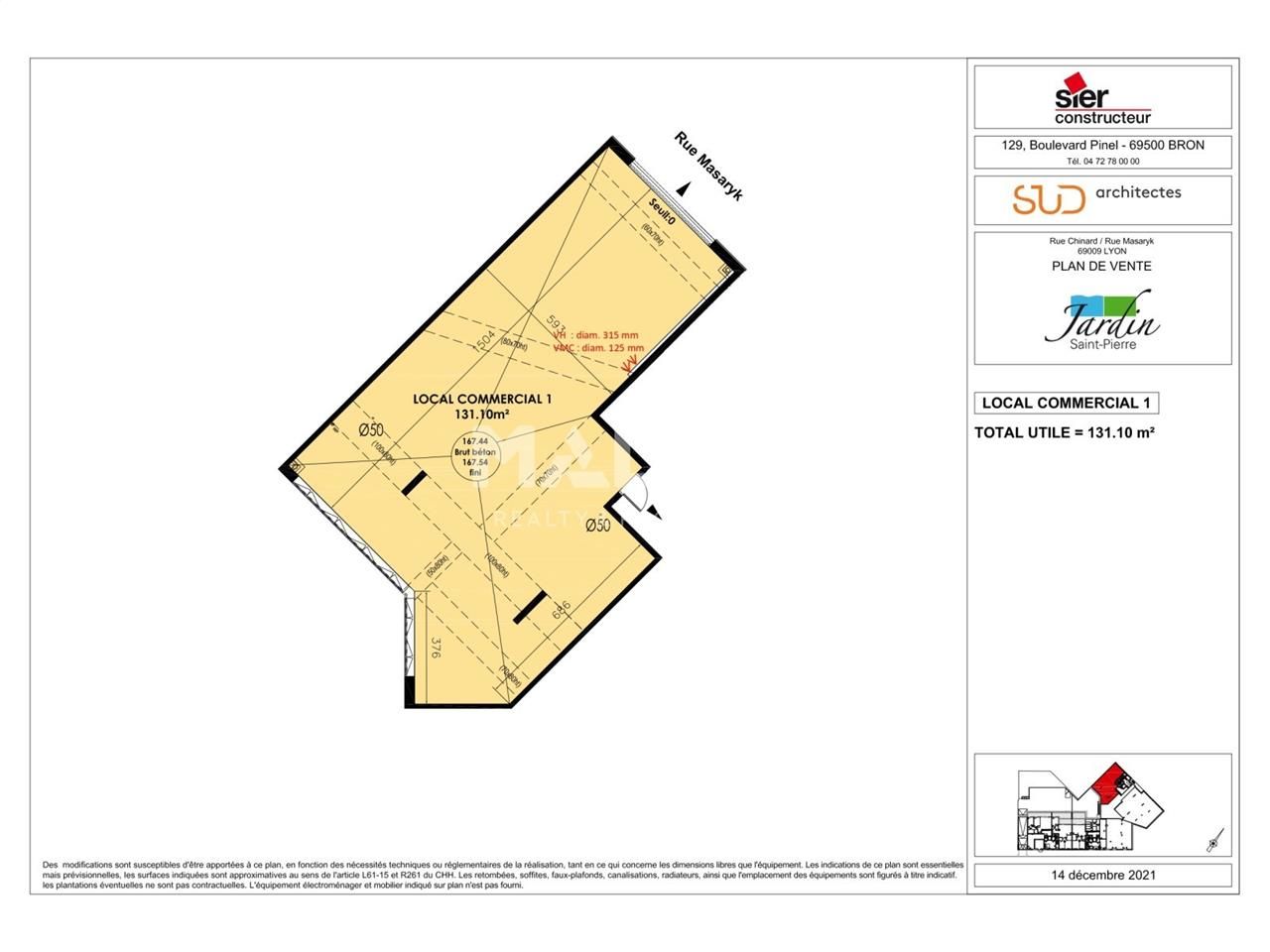 Location locaux commerciaux 131 m² non divisibles