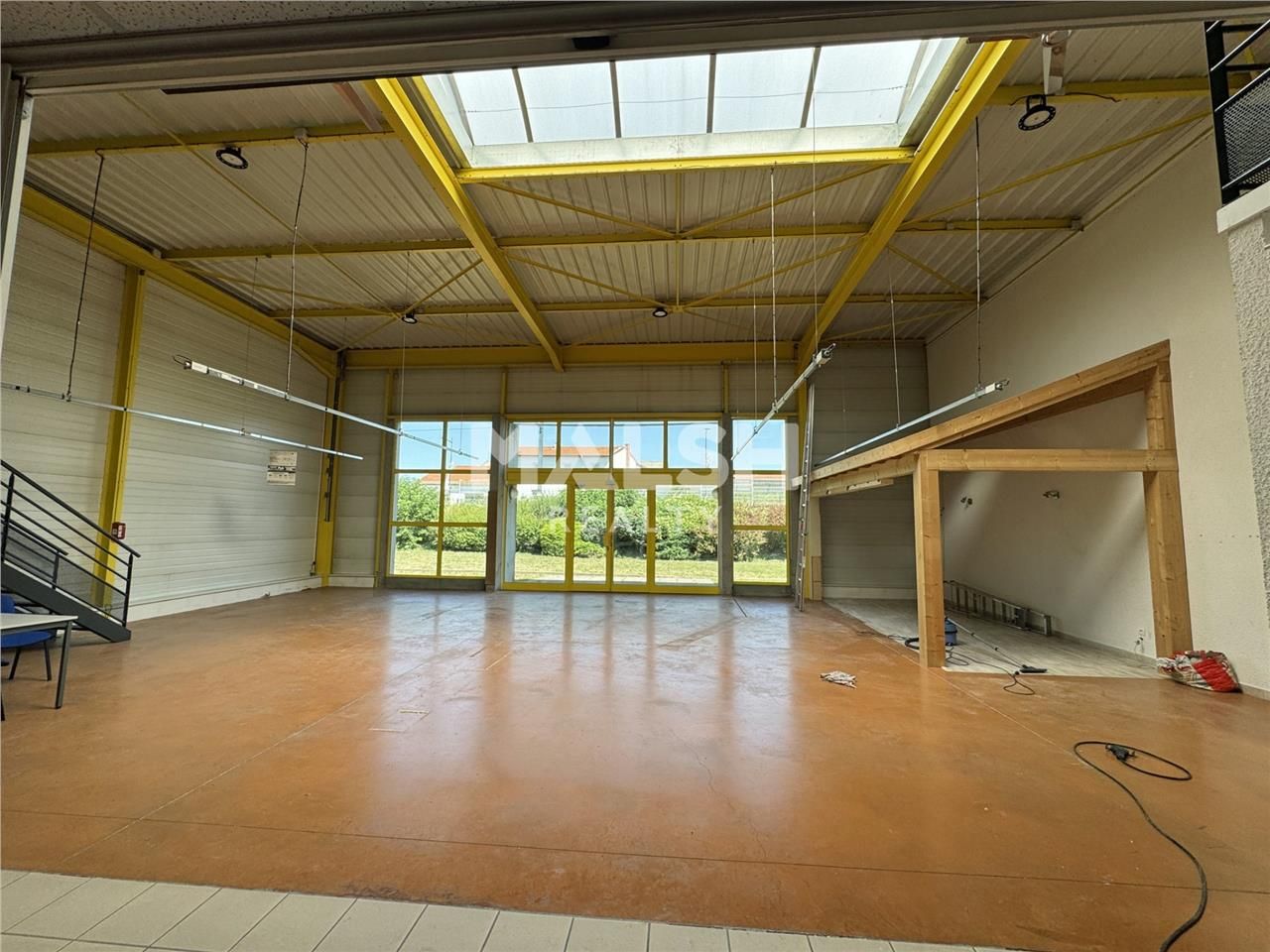 Nous vous proposons à la location à Saint Etienne