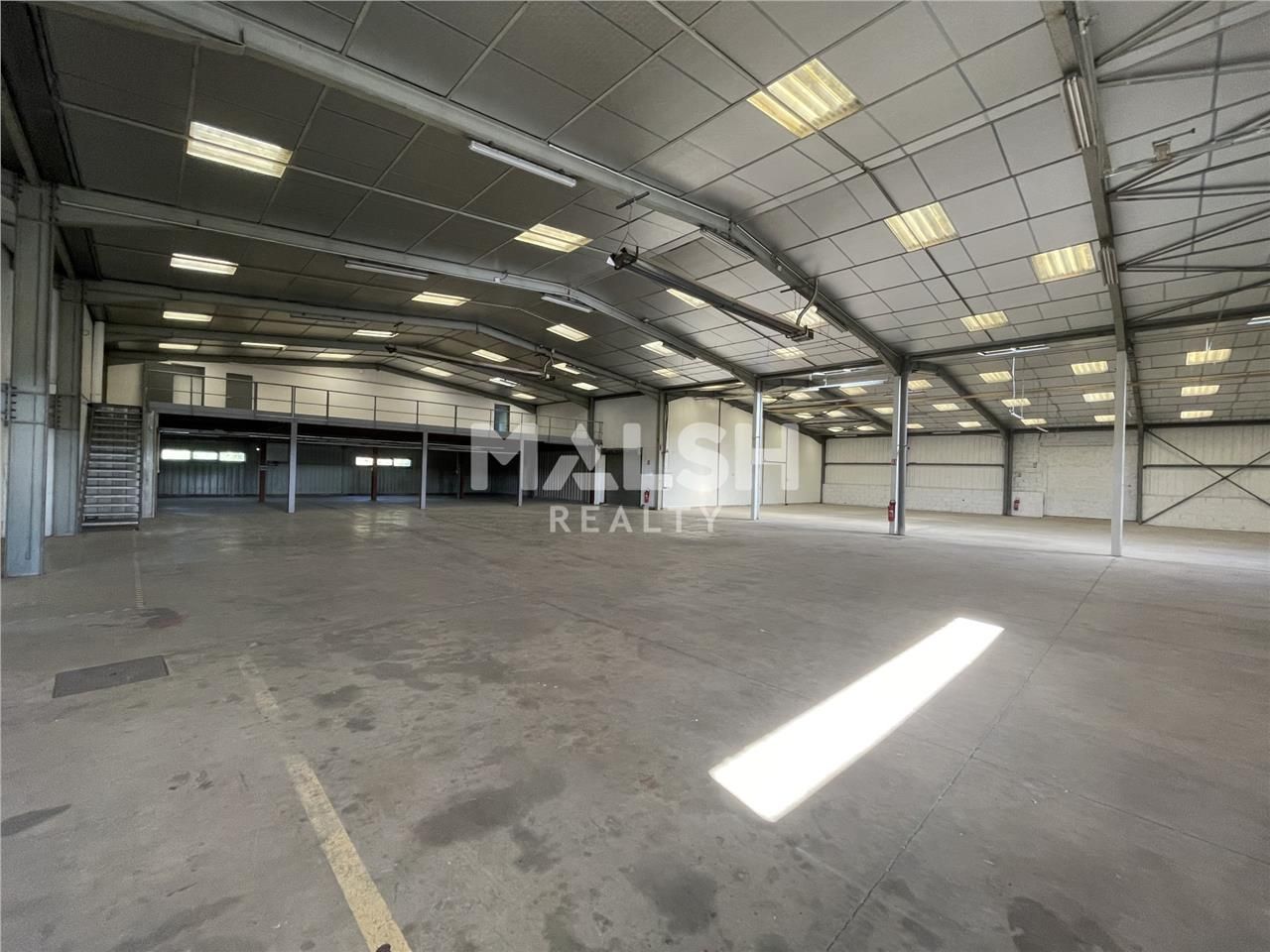 Sur un terrain indépendant et clos de 3200 m², no