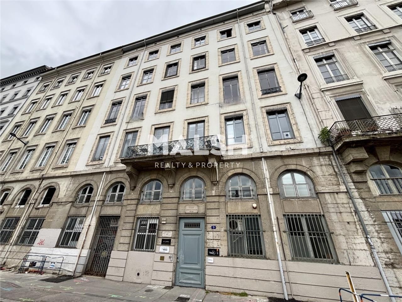 Nous vous proposons à la location des bureaux de 