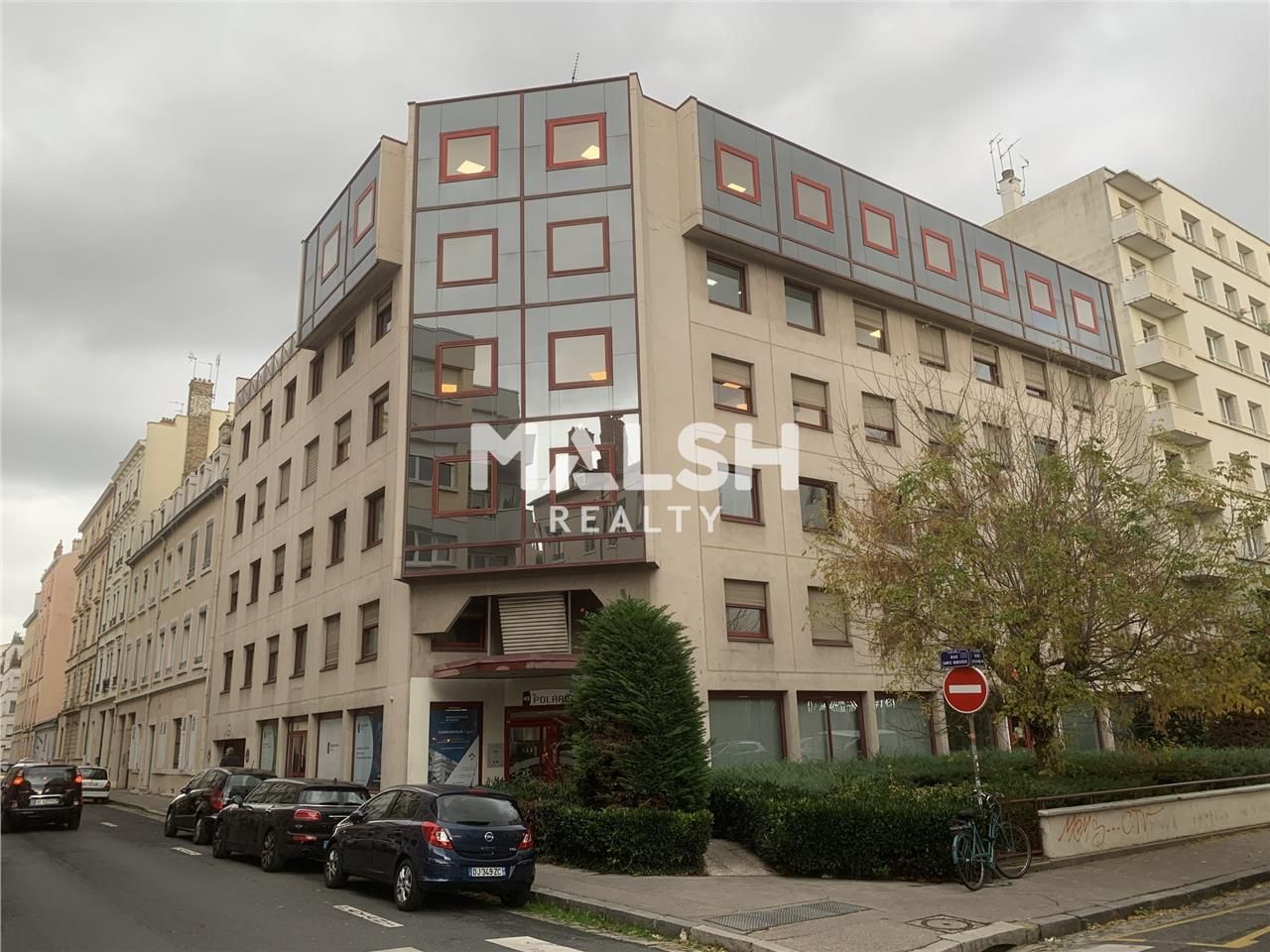 Dans l'immeuble LE POLARIS, en plein coeur du Qua