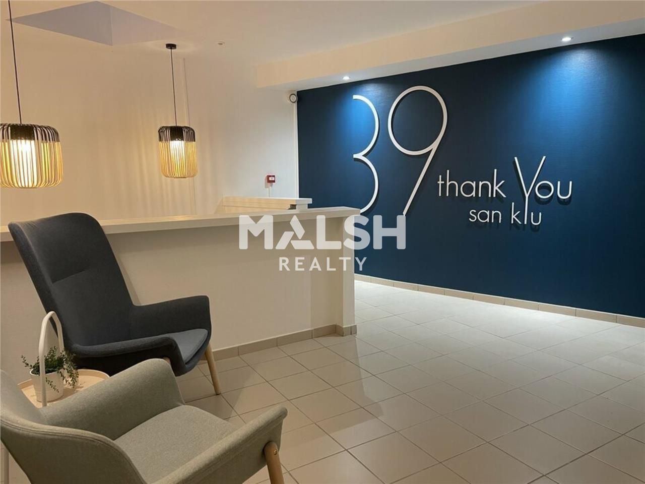 Nous vous proposons en exclusivité, À 5 min à pie