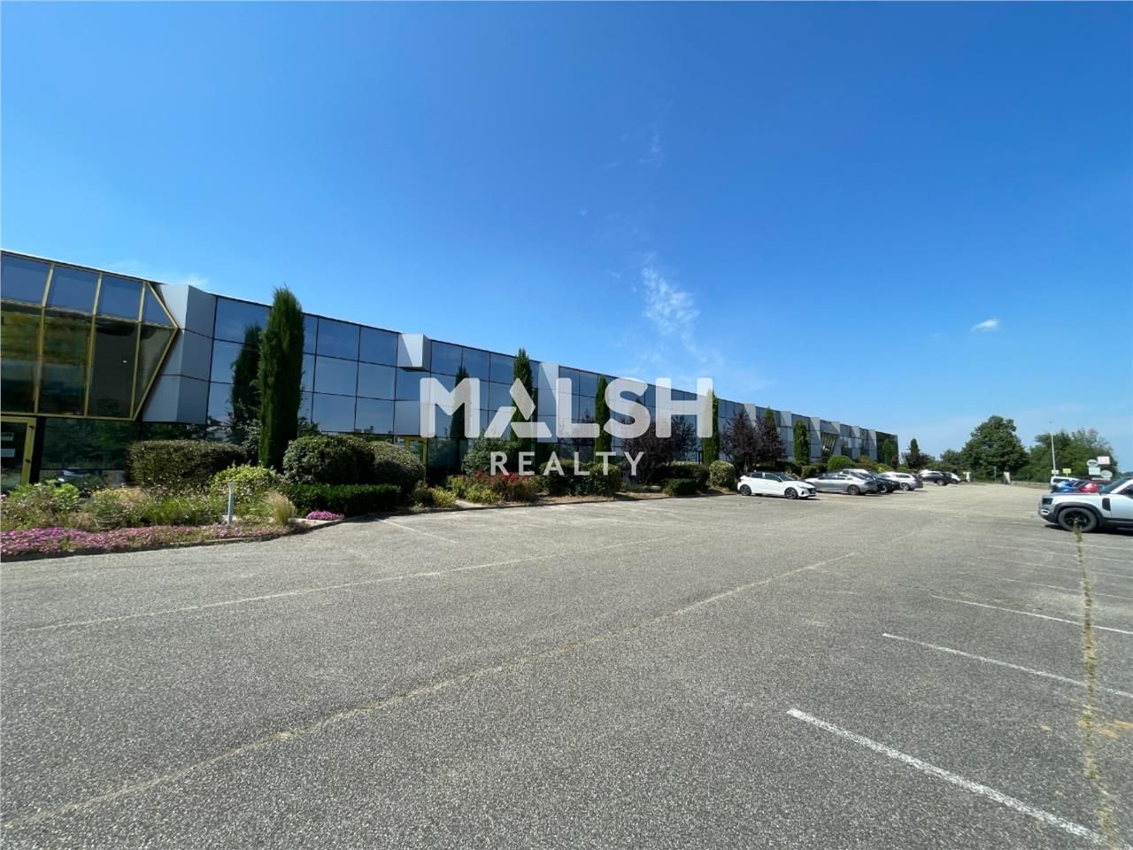 Au sein d'un cadre verdoyant à Taluyers, nous vou