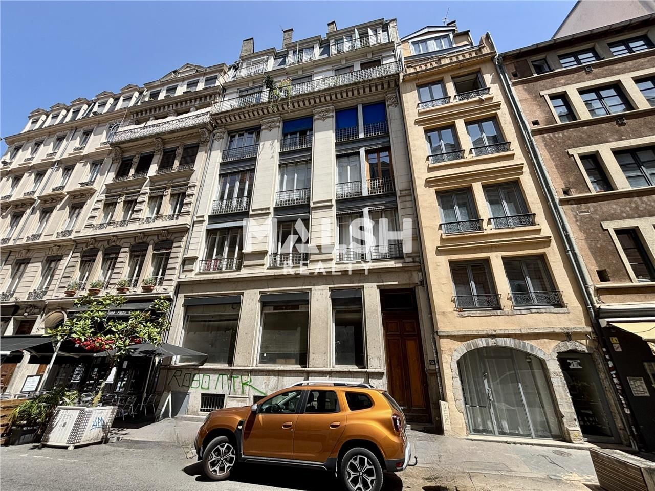 Nous vous proposons à la location des bureaux de 