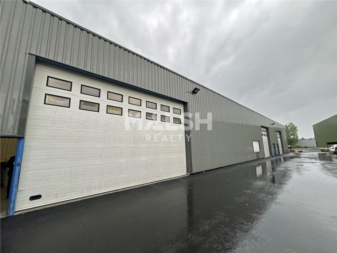 Nous vous proposons un local à usage de stockage 