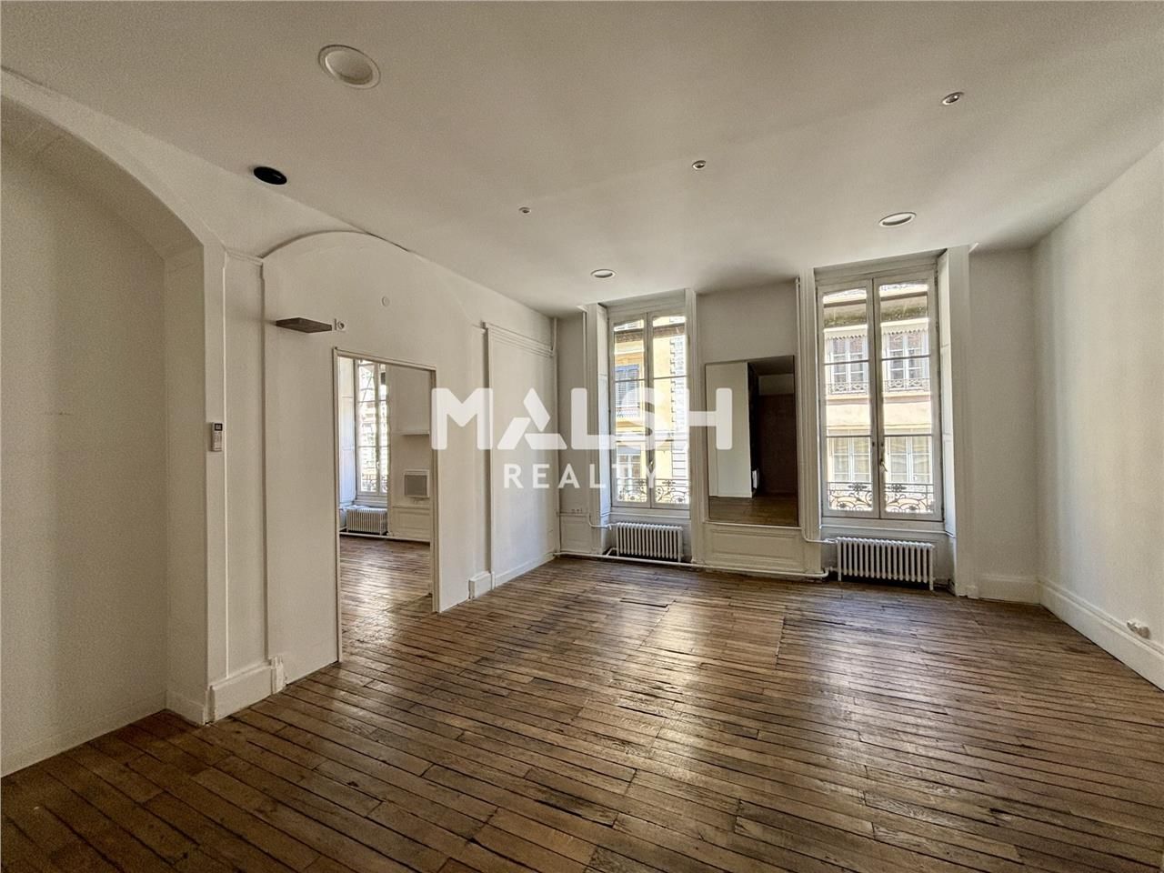 Nous vous proposons à la location des bureaux de