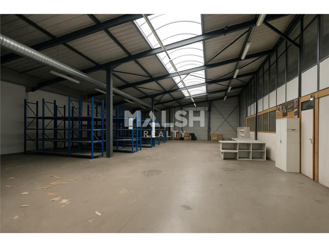 Nous vous proposons à la location un local d'acti