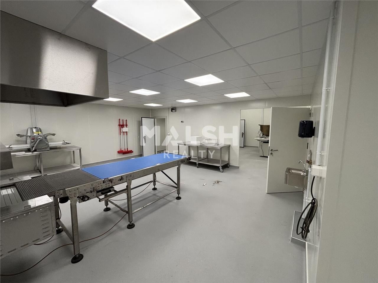 Nous vous proposons à la location à SAINT ETIENNE