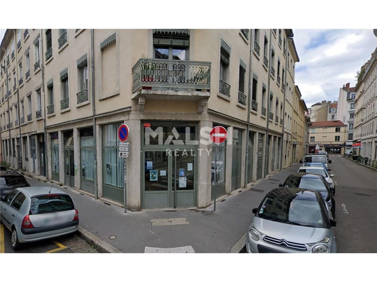 Nous vous proposons à la location deux lots divis