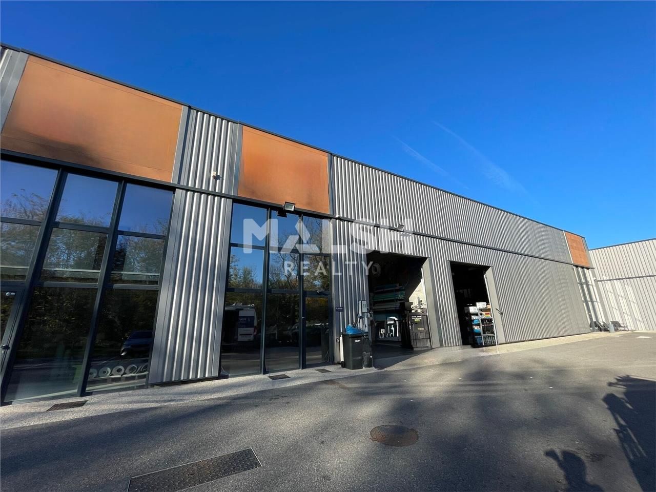 Dans la Zone Industrielle de Taffignon à Chaponos