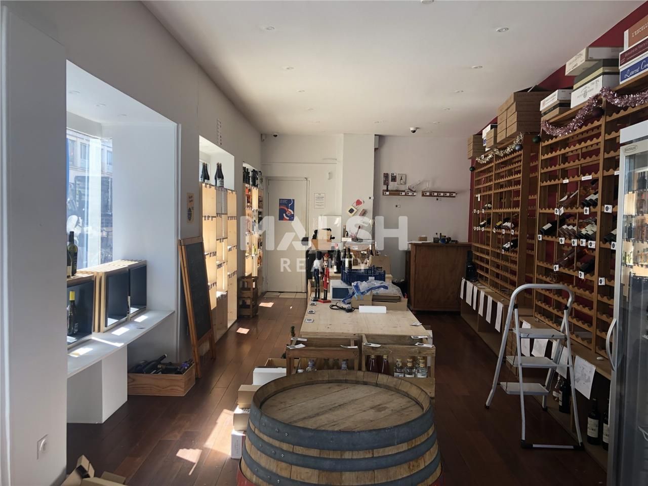 Nous vous proposons un local commercial de 35m² à