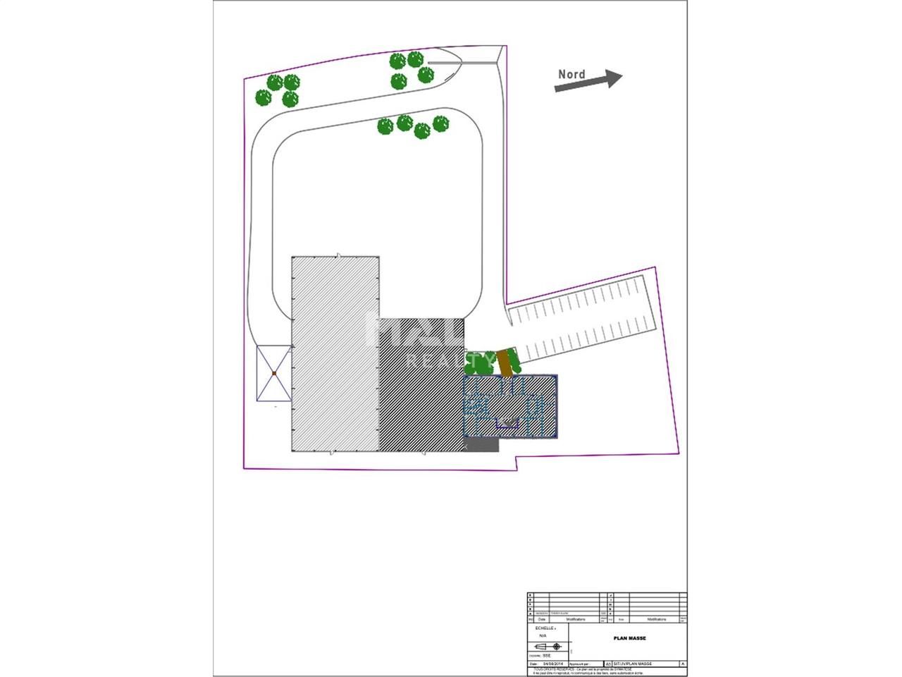 Vente entrepots 3027 m² non divisibles