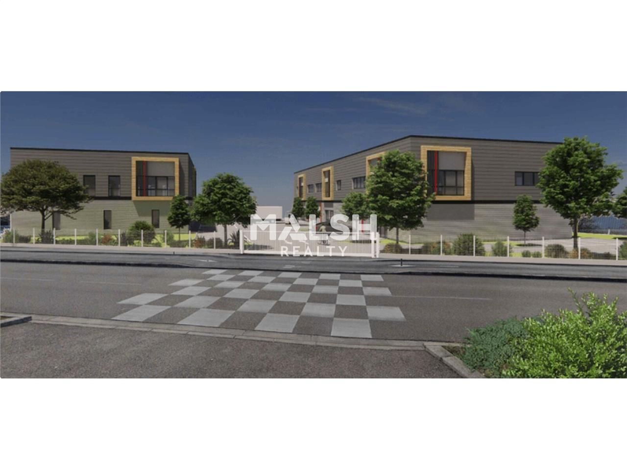 À 15 km du centre-ville, aux portes de Lyon dans