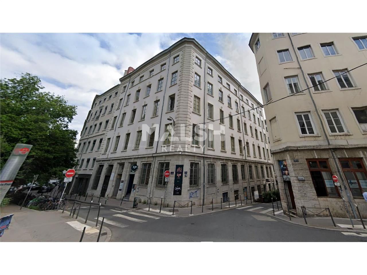 Nous vous proposons la cession d'un local commerc