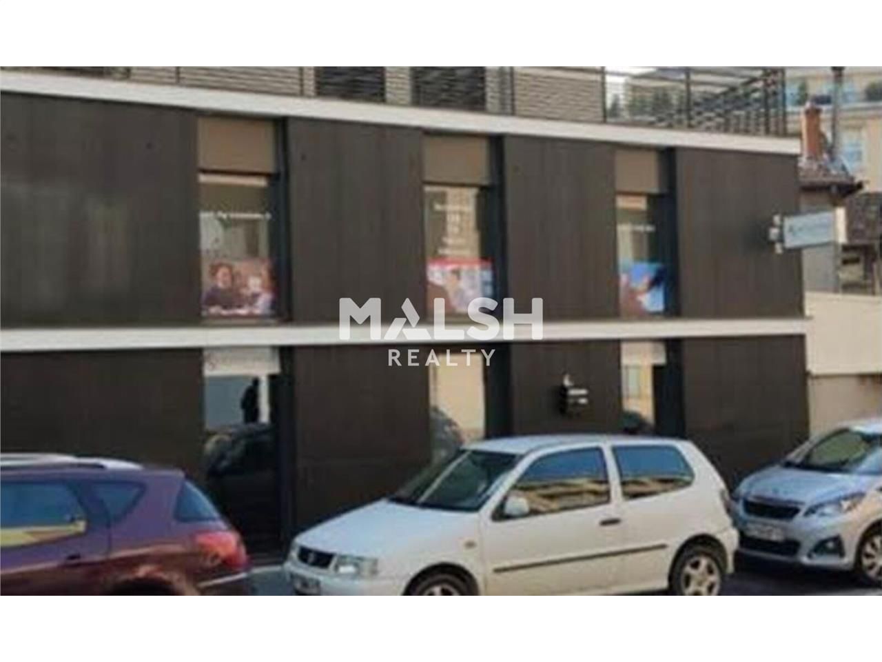 Nous vous proposons à la location, une surface de