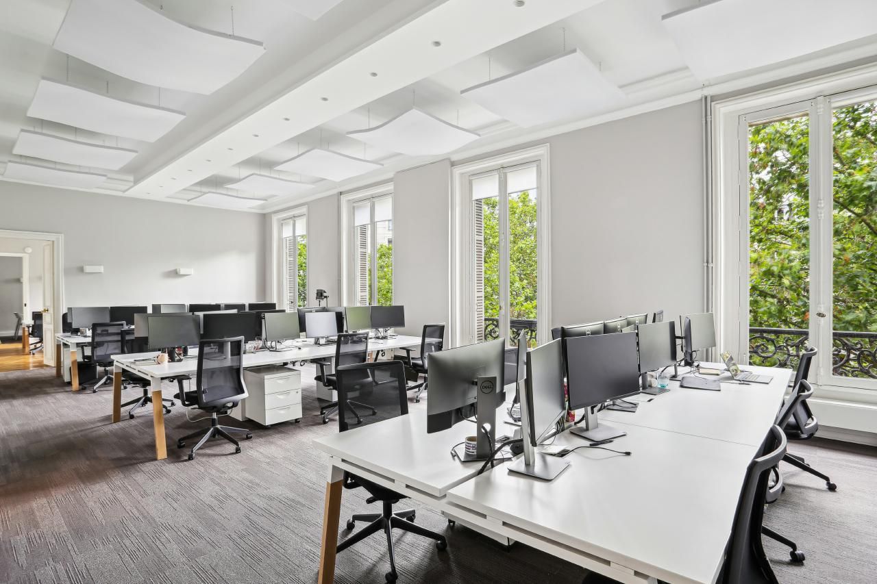 491 m² pour ce bureaux en location à Paris