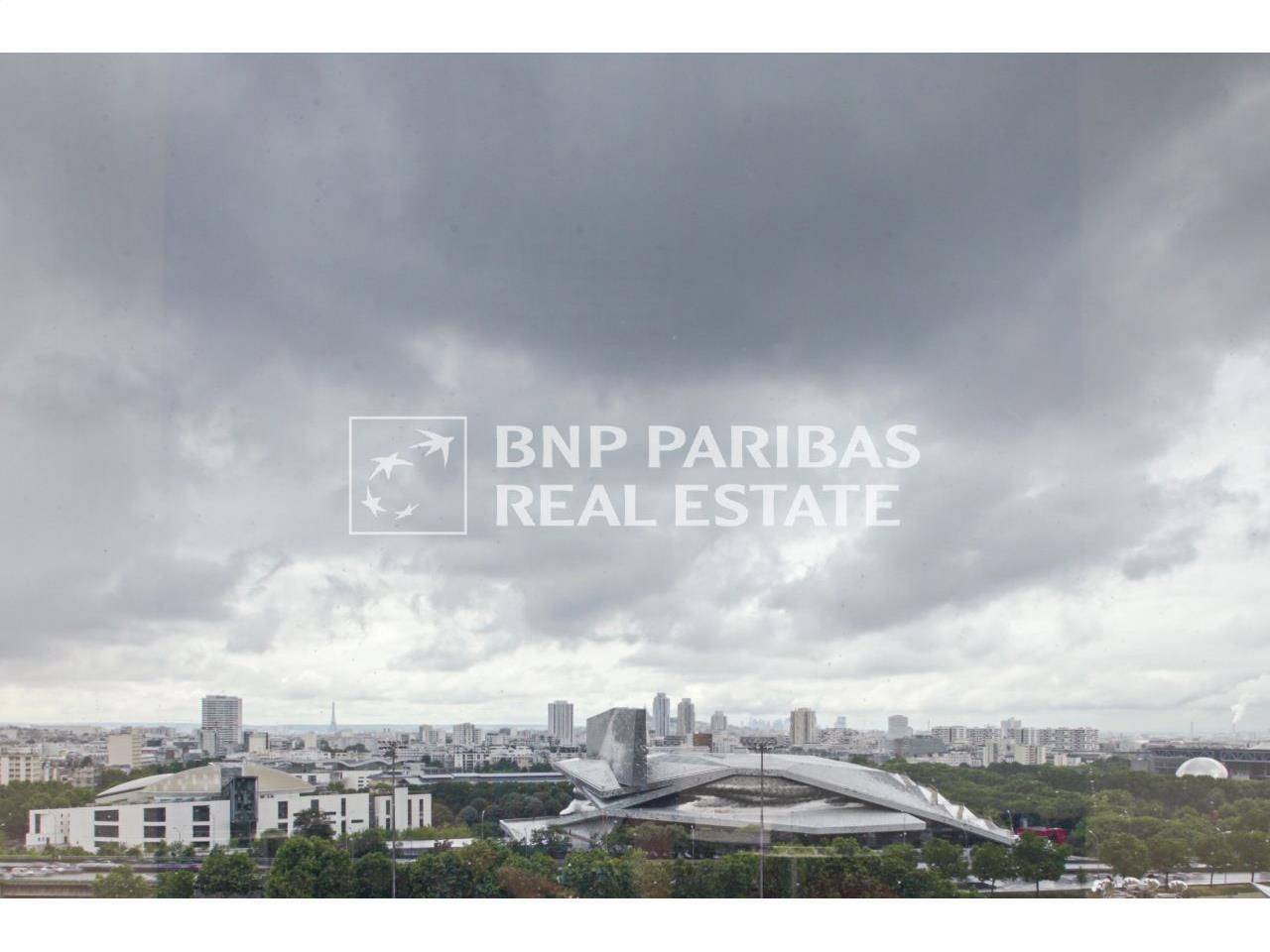 186 m² pour ce bureaux en vente à Pantin